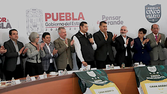 ¿Alianza Gobierno- Empresarios, conviene a Puebla?