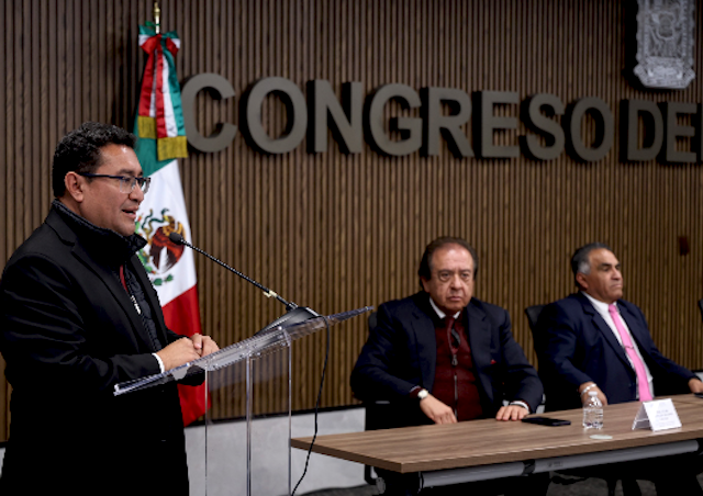 Conmemora Congreso de Puebla Aniversario de la Constitución Mexicana