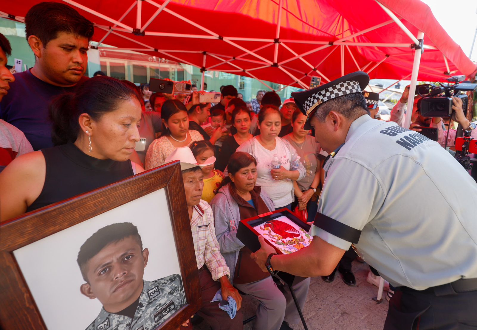Merecido homenaje póstumo a sargento poblano caído durante captura de “el mencho” 