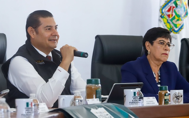 “Cero tolerancia al transporte irregular”: Gobernador Armenta.