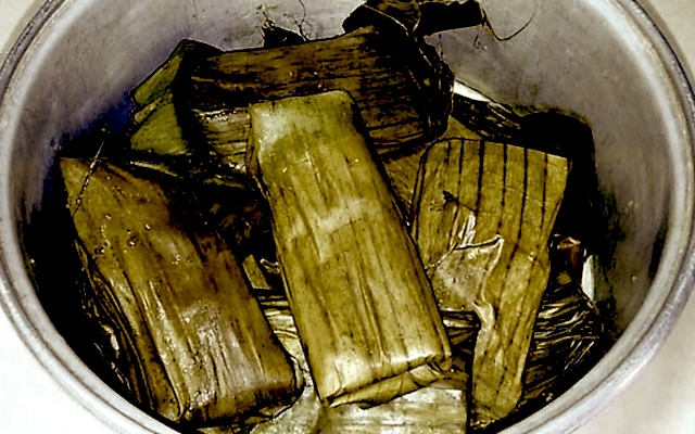 Menores de edad intoxicados en la Sierra Norte por comer tamales; Fiscalía inicia investigación