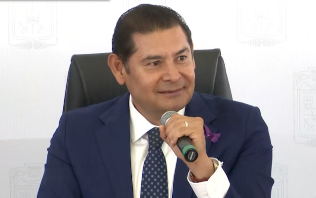 LLamado de Armenta a «ambientalistas» a alejarse del discurso de odio y trabajar por Amor a Puebla