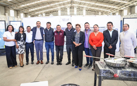 Con apoyo del DIF Puebla, equipan 4 comedores de Cuautlancingo