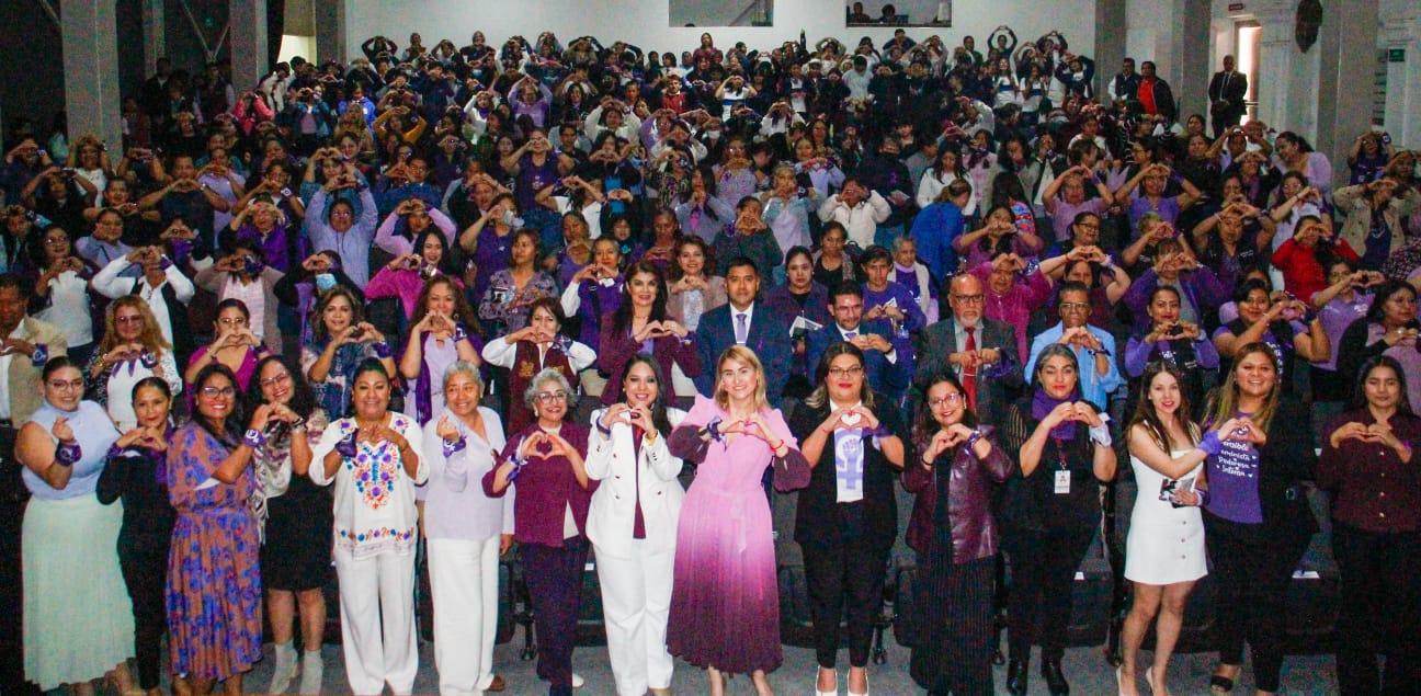 Tonantzin Fernández aliada de las mujeres cholultecas