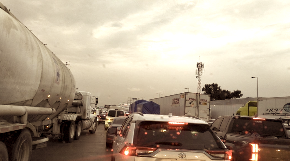 El Arco Norte y la México-Puebla, bloqueadas este lunes 6 por paro de transportistas ; Toma tus precauciones