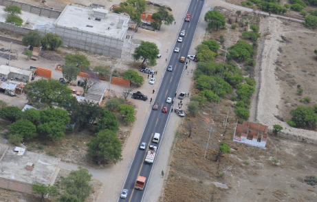 Por aire y tierra, vigilancia en carretera federal Puebla-Tehuacán 
