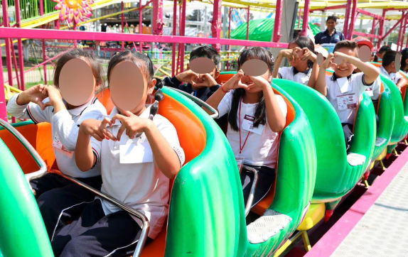 Sistema DIF logra que niños del medio rural visiten la Feria de Puebla