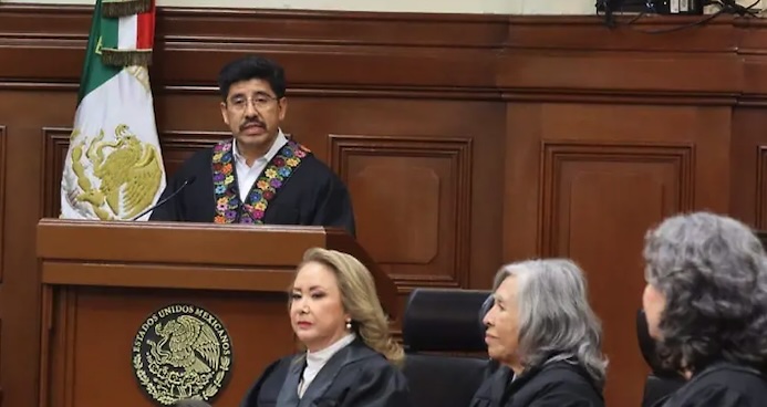 La Corte mandata al IMSS  dar servicio integral de salud a niños y jóvenes