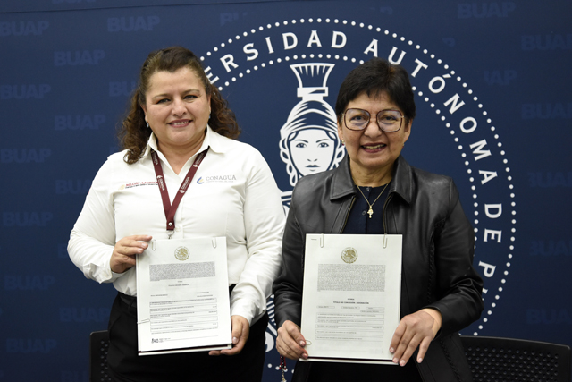 BUAP recibió títulos de concesión de CONAGUA