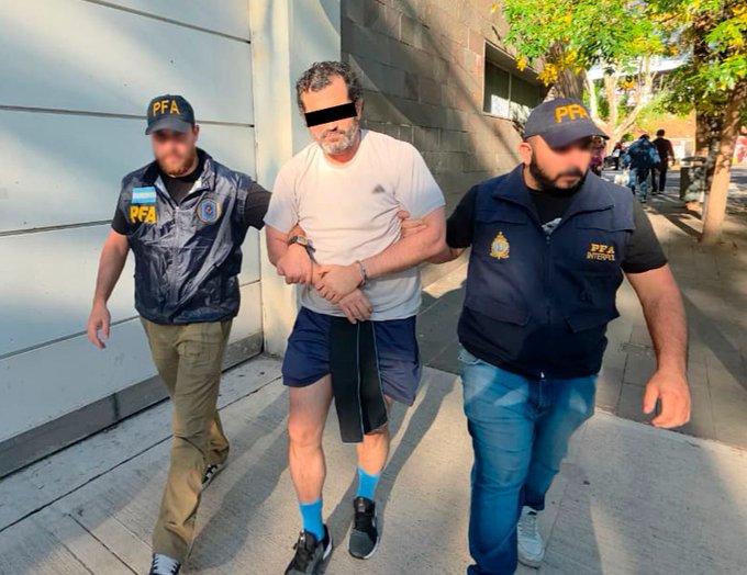 Capturan al contralmirante Fernando Farias, en Argentina