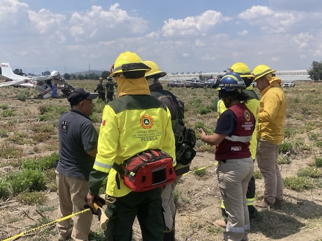 Se desploma avioneta en Xalmimilulco