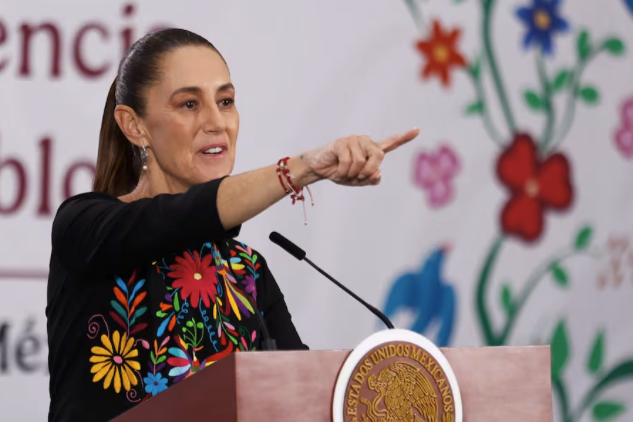 Sheinbaum explica que el congelamiento de cuentas de Rocha Moya fue una medida preventiva de la UIF