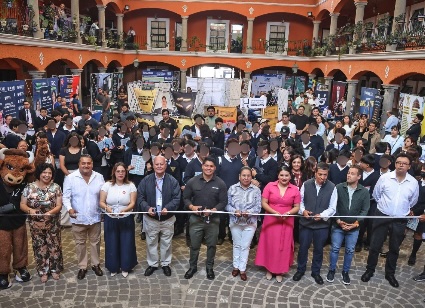 Segunda Feria Profesiográfica en Cuautlancingo, reunió a 60 instituciones 