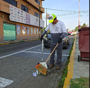 Tonatzin Fernández, y el reto de mantener limpia de basura a San Pedro Cholula