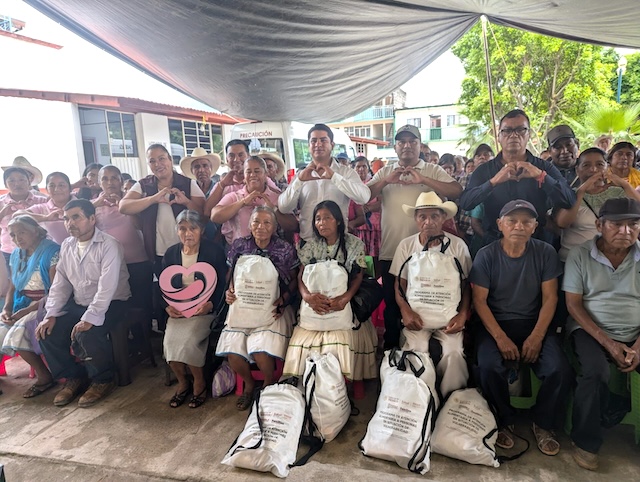 Bienestar nutricional promueve SEDIF en las regiones poblanas.