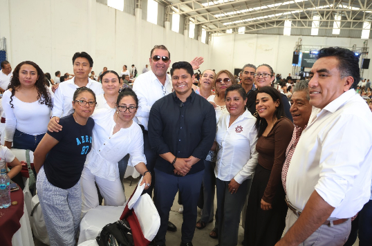 Maestros construyen un mejor Cuautlancingo: Omar Muñoz