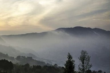 Suspenden clases presenciales en sierras Norte y Nororiental, este lunes.