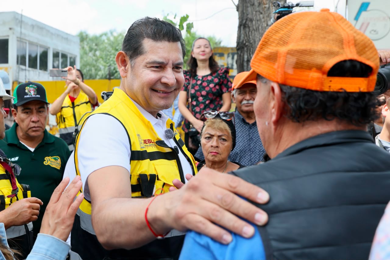 Con ahorro y trabajo vecinal, Puebla renovará 76 vialidades metropolitanas