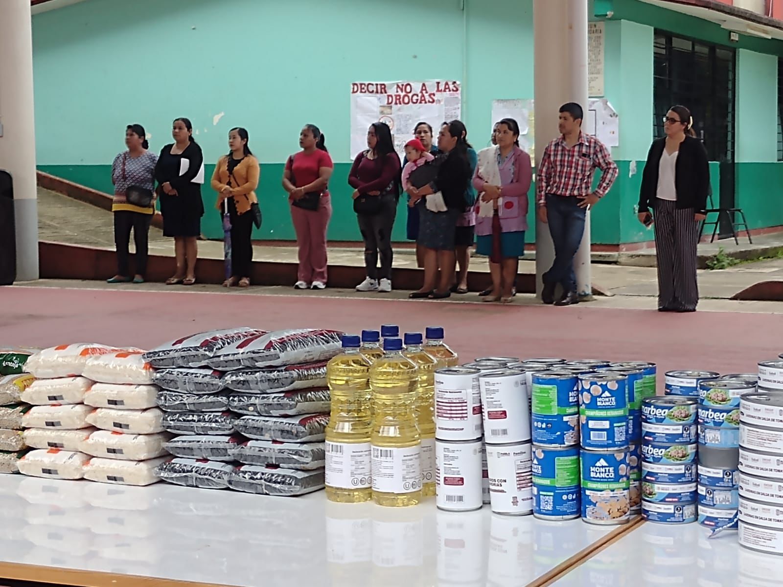 El SEDIF acerca alimentos sanos a las escuelas de Puebla