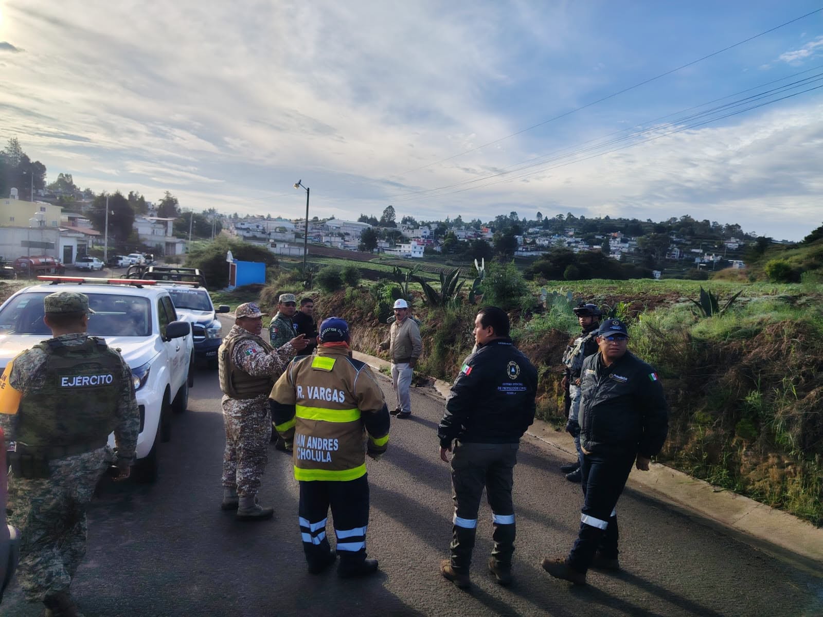 Pemex y Protección Civil ejecutan quema controlada tras fuga de gas en Texmelucan.
