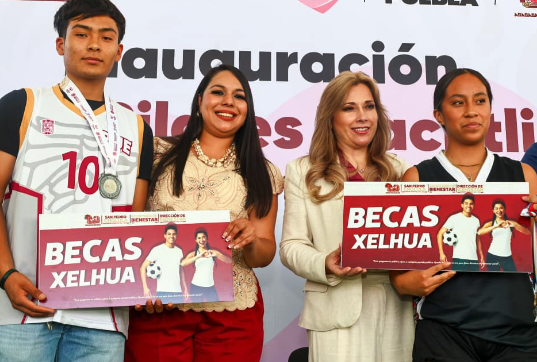 Ceci Arellano y Tonantzin Fernández inauguran rehabilitación del DIF Pilares