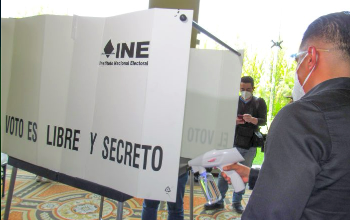 Coalición PRI -UDC adelanta en las elecciones de Coahuila; MORENA denuncia compra de votos 