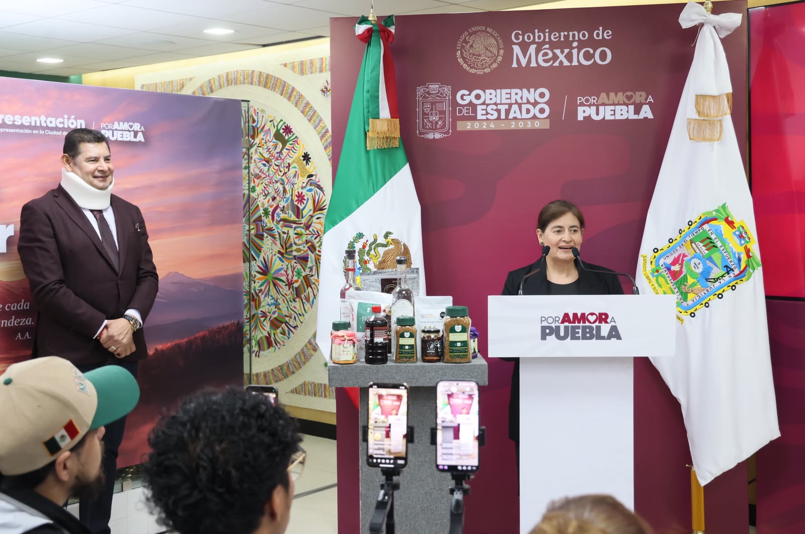 Puebla planea comprar 3 mil autos eléctricos Olinia y amplía su participación en la industria de semiconductores