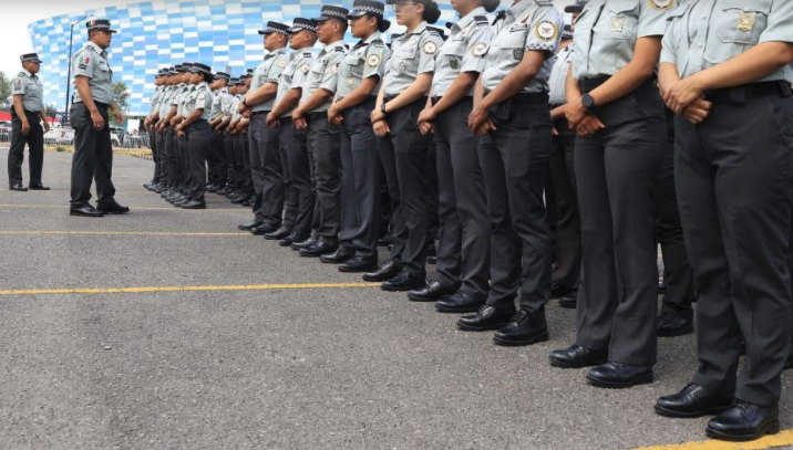 A vivir en grande el partido  Perú-España; garantizado un ambiente de seguridad