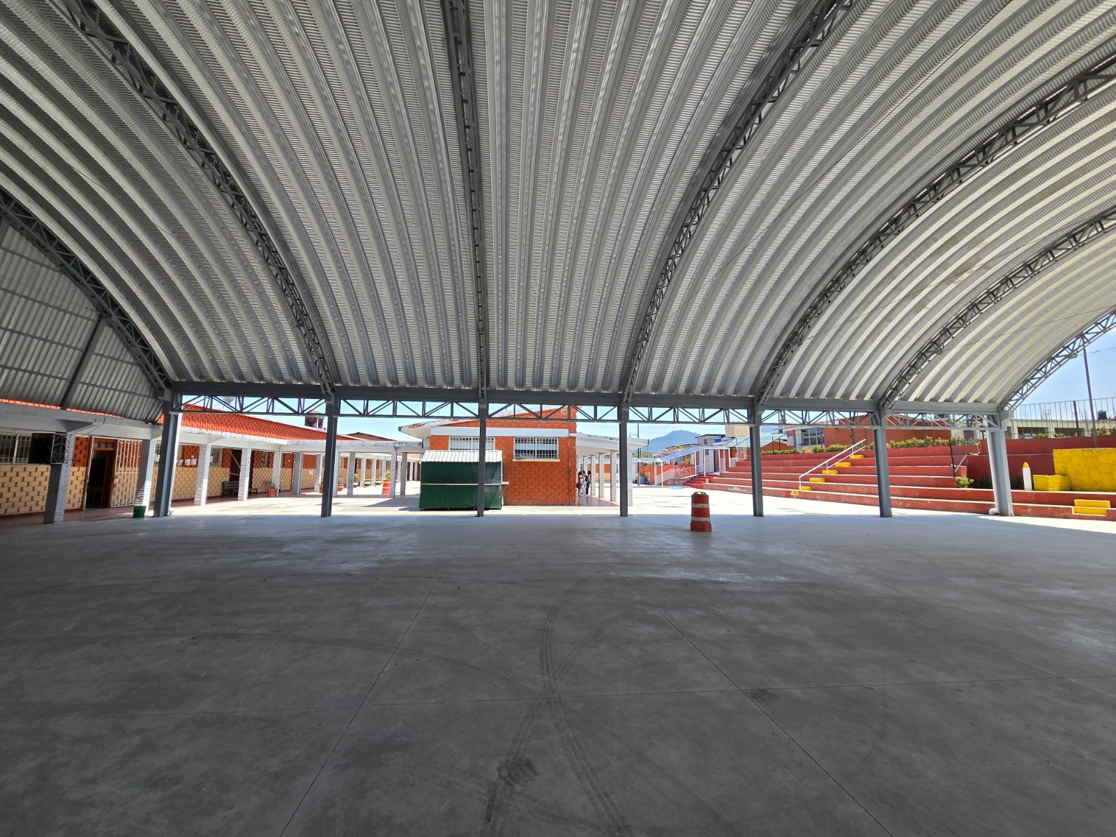 Invierten 4 millones de pesos para modernizar primaria en Yaonáhuac; beneficiarán a 332 estudiantes