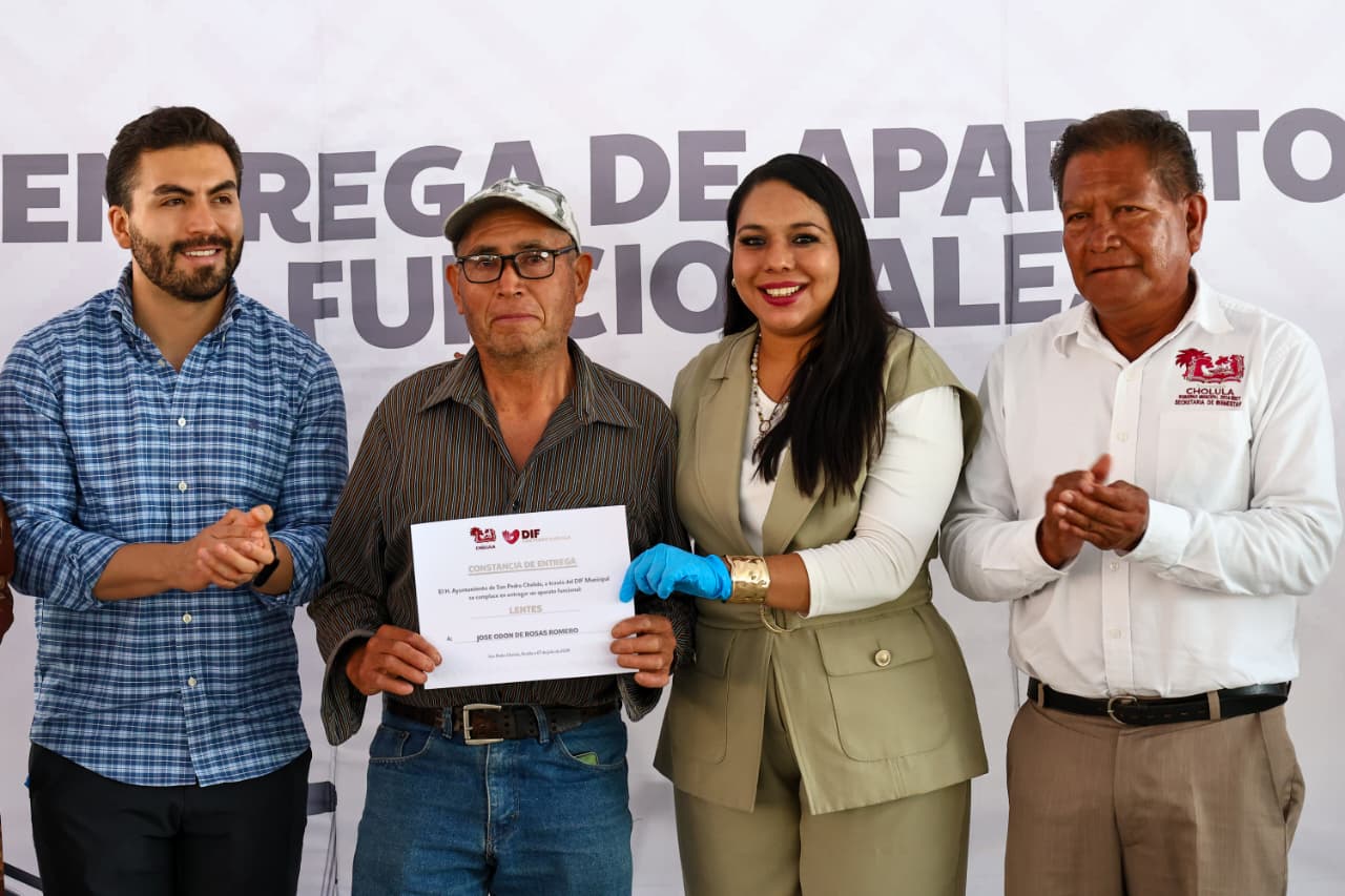 Tonantzin Fernández encabeza jornada de atención ciudadana extraordinaria en San Pedro Cholula