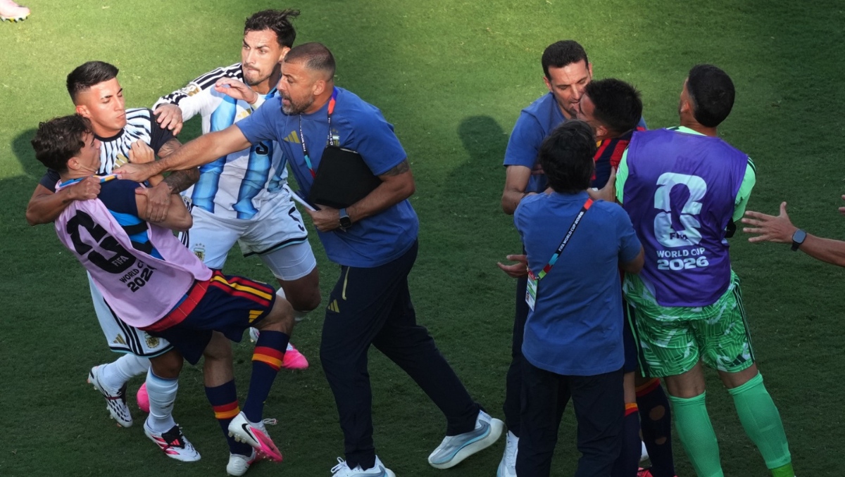 Mal comportamiento de Argentina y Messi en el Mundial