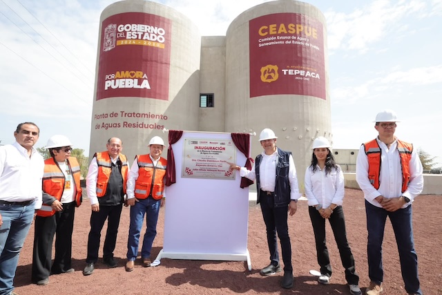 Inauguró Armenta planta de tratamiento de aguas residuales de Santa María Oxtotipan 