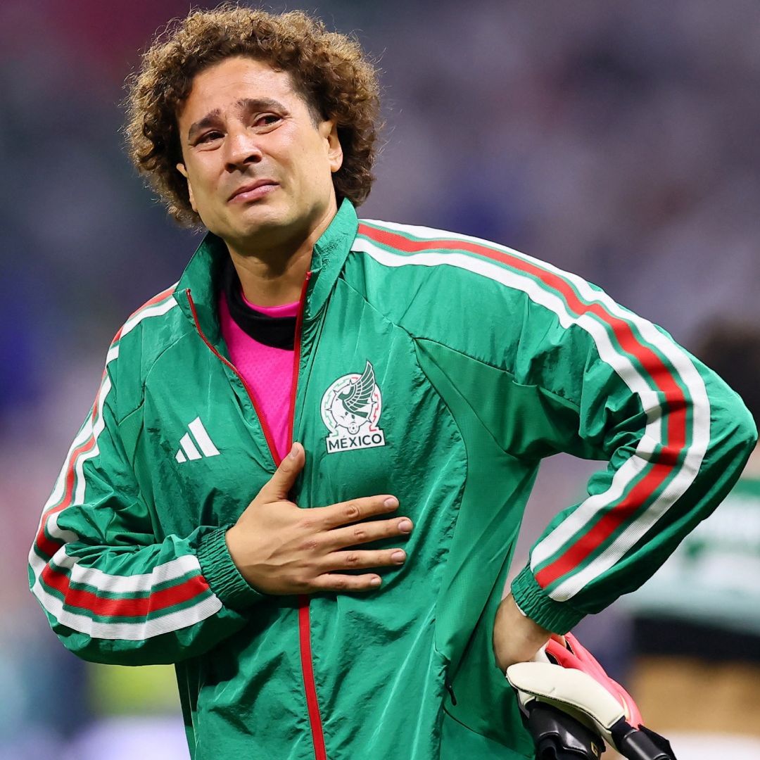 El último vuelo de Memo Ochoa: se retira una leyenda del arco mexicano